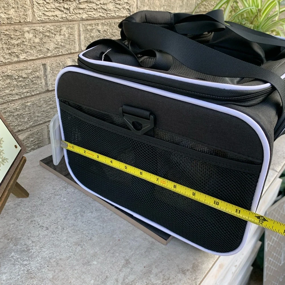 Petskd Top Expandable pet carrier 17X12X8.5”. New